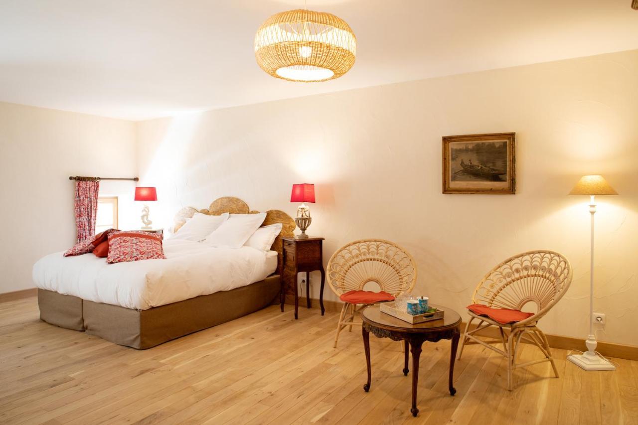 L'Hote Antique - Maison D'Hote- 4 Suites Avec Cuisine Pichanges Exteriör bild