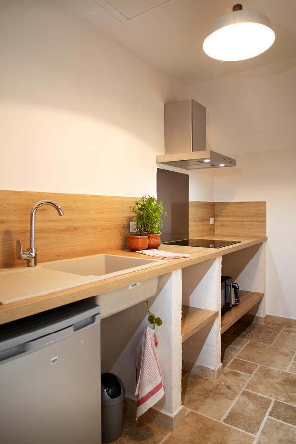 L'Hote Antique - Maison D'Hote- 4 Suites Avec Cuisine Pichanges Exteriör bild